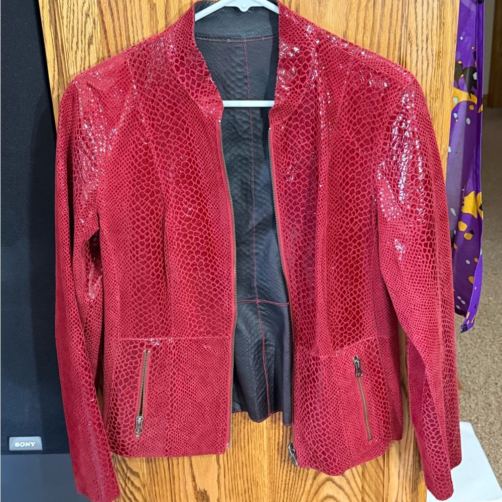 Women's Red Snake Print Jacket reversible, to black pockets on both sides